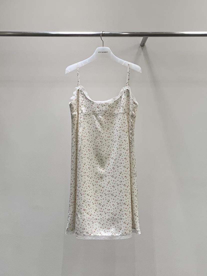 LOVE MOMENT韓國直郵女士新款推薦人氣職業26春夏連衣裙LOVE MOMENT連衣裙