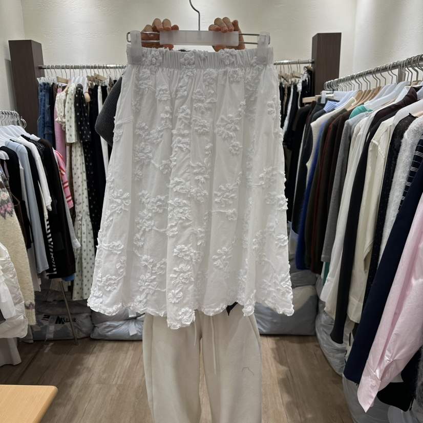 HANSUNGHYUN東大門代購女裝新品真品人氣推薦職業長裙花朵HANSUNGHYUN長裙