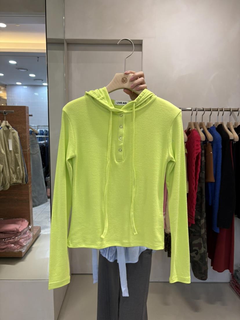 LIVE AID-P東大門代購女士新款時尚推薦26春夏長袖T恤連帽衫LIVE AID-P長袖T恤