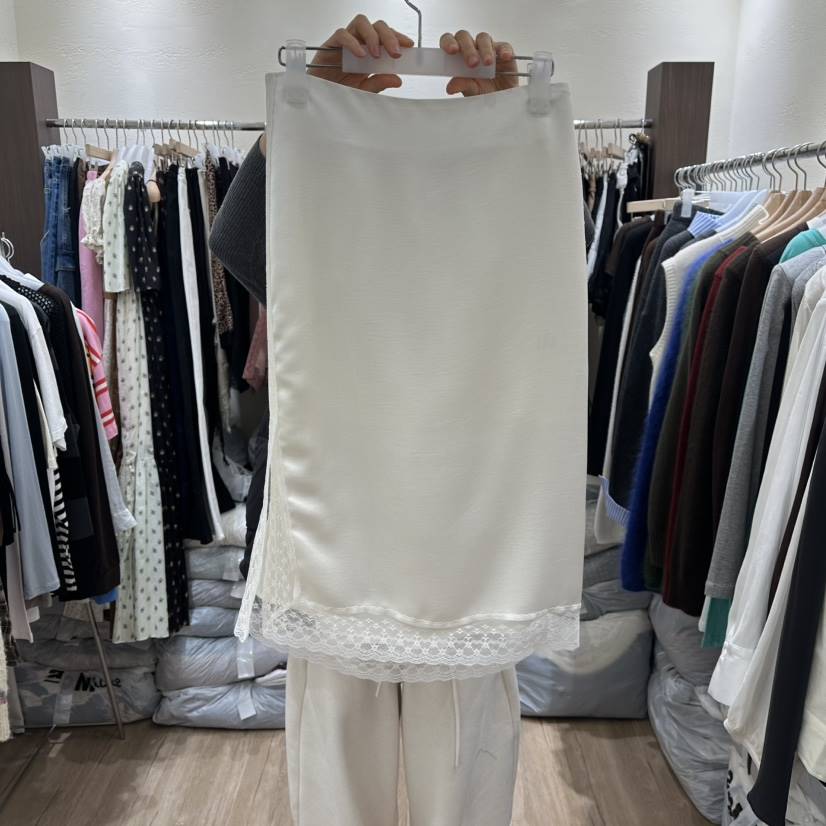 HANSUNGHYUN韓國代購女裝新品推薦休閑人氣熱賣長裙蕾絲緞面HANSUNGHYUN長裙