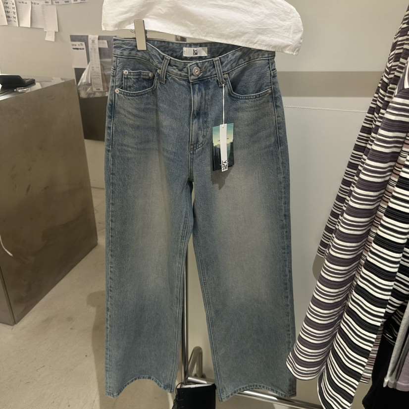 LOVE YOU SO MUCH/MORE THAN YESTERDAY東大門代購女士新品熱賣牛仔褲LYSM/MORE THAN YESTERDAY牛仔褲