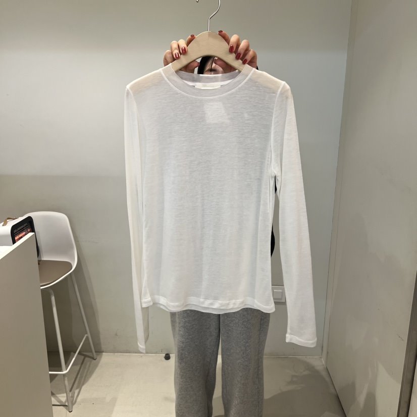 OUTRENE韓國直郵女士新品時尚熱賣人氣真品職業26春夏長袖T恤OUTRENE長袖T恤