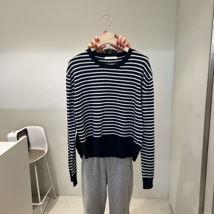 OUTRENE東大門直郵女裝新款熱賣時尚職業26春夏真品針織衫OUTRENE針織衫