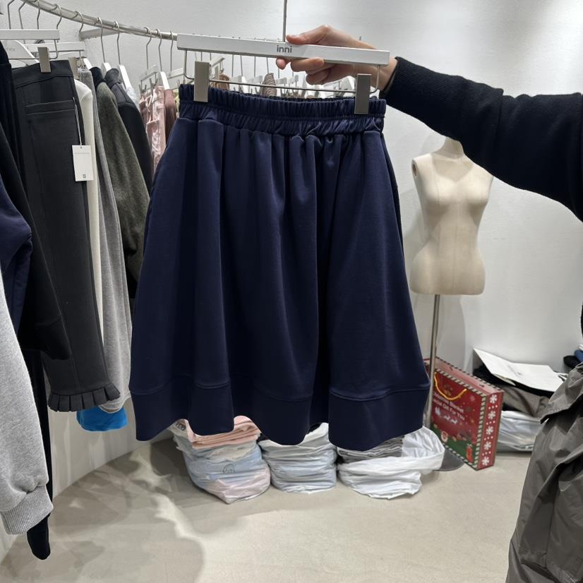 INNI韓國代購女士新款職業真品人氣休閑熱賣推薦26春夏短裙inni短裙