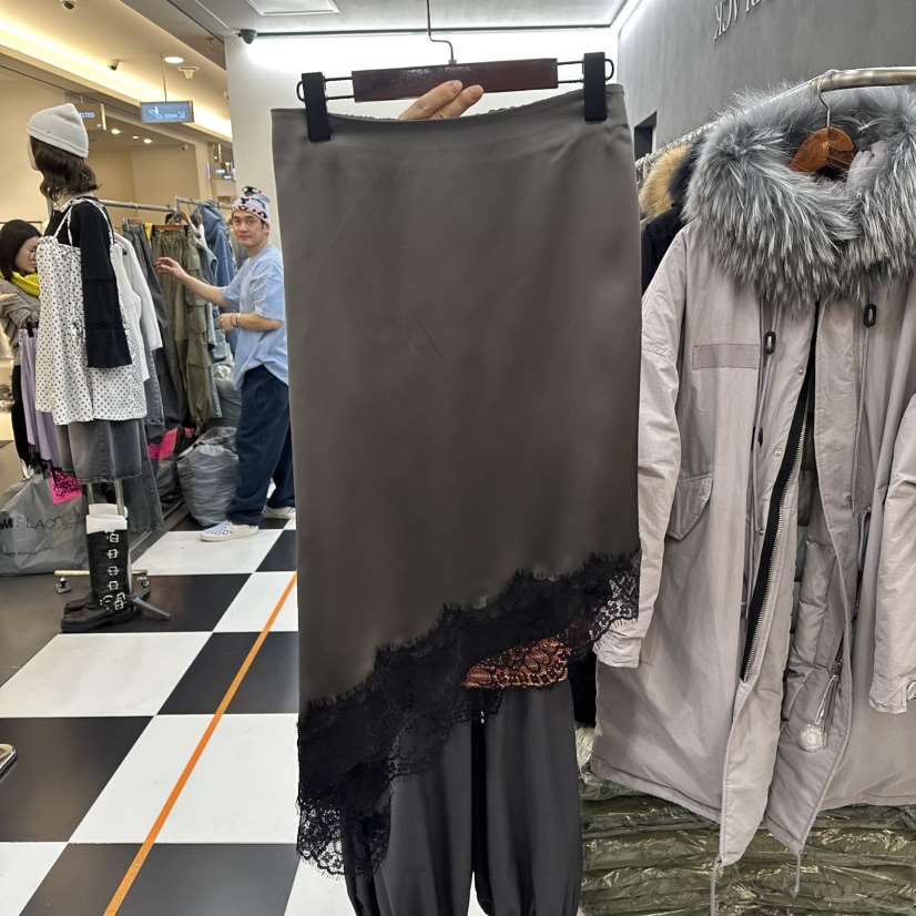 LADYBLACK東大門代購女士新款時尚真品半身裙中短裙不含腰帶LADYBLACK/THE BLACK半身裙/中短裙