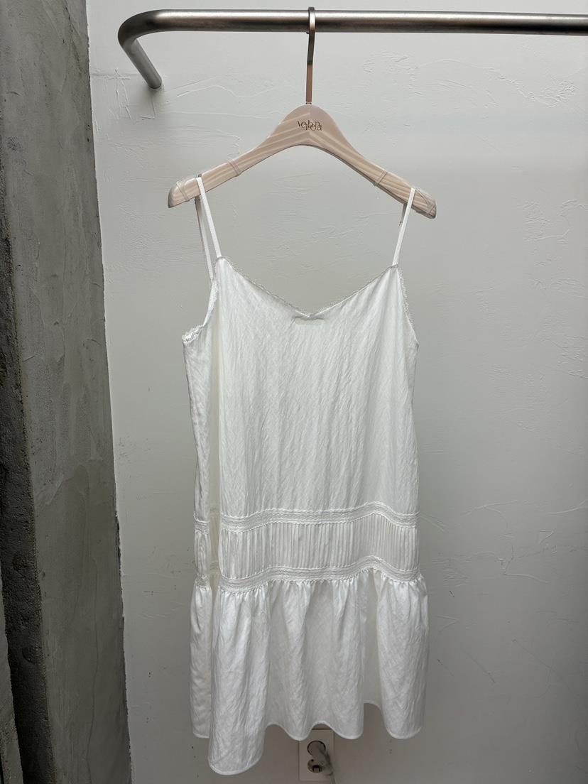 Verbena韓國代購女士新品時尚熱賣人氣真品推薦連衣裙褶裥Verbena連衣裙