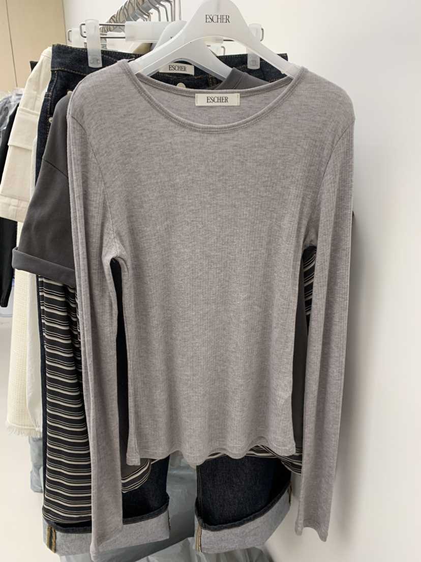 ESCHER韓國直郵女裝新品真品推薦休閑26春夏人氣時尚長袖T恤ESCHER長袖T恤