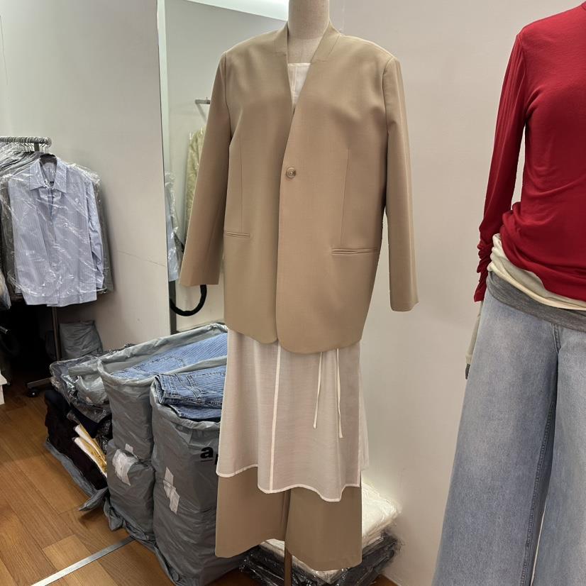 NAVE韓國代購女裝新品26春夏職業推薦人氣時尚熱賣休閑套裝NAVE套裝