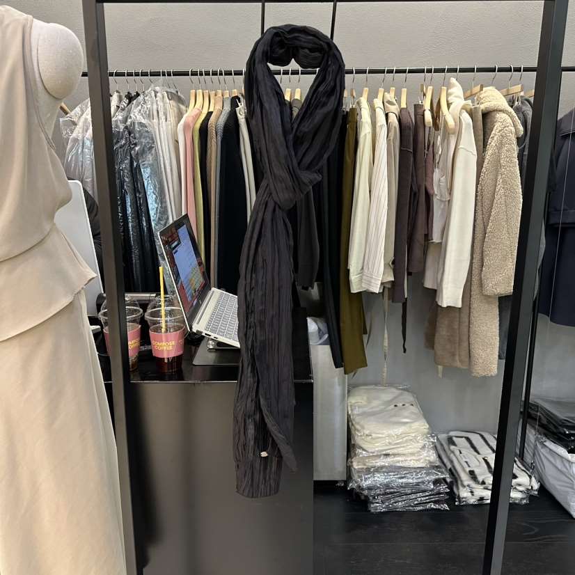 FLAMME TOIT/LUNAMDE韓國代購女裝新款時尚職業圍巾披肩FLAMME TOIT/LUNAMDE圍巾/披肩