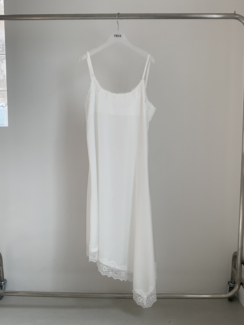 TRUE東大門代購女士新款休閑人氣推薦26春季時尚職業連衣裙TRUE連衣裙