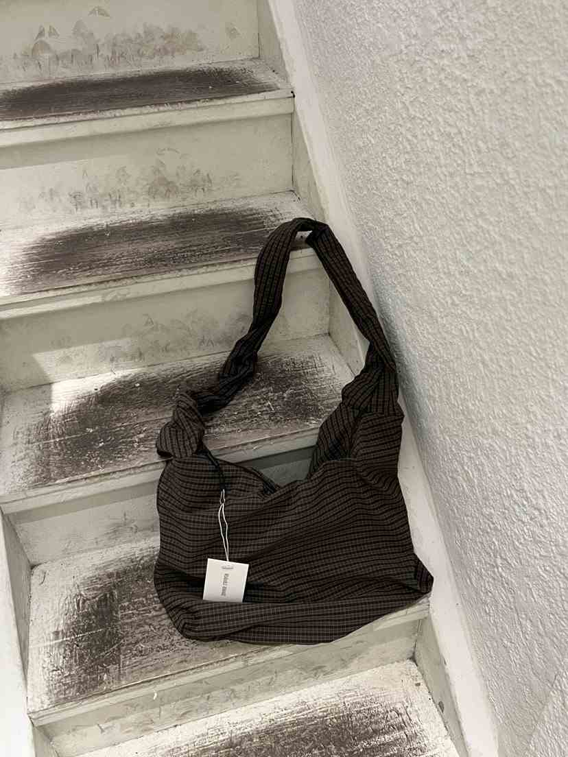 WEARABLE-L韓國直郵女裝新品推薦職業人氣休閑單肩斜跨包WEARABLE單肩/斜跨包