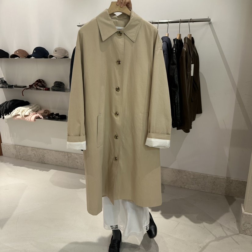 ANDMORE BUTTON東大門代購女士新品熱賣休閑長款風衣含腰帶ANDMORE BUTTON長款風衣