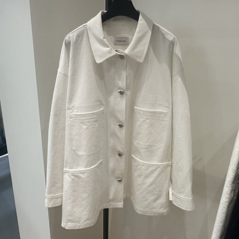 FEBRUARY 11東大門直郵女裝新款職業人氣時尚推薦熱賣夾克FEBRUARY 11夾克