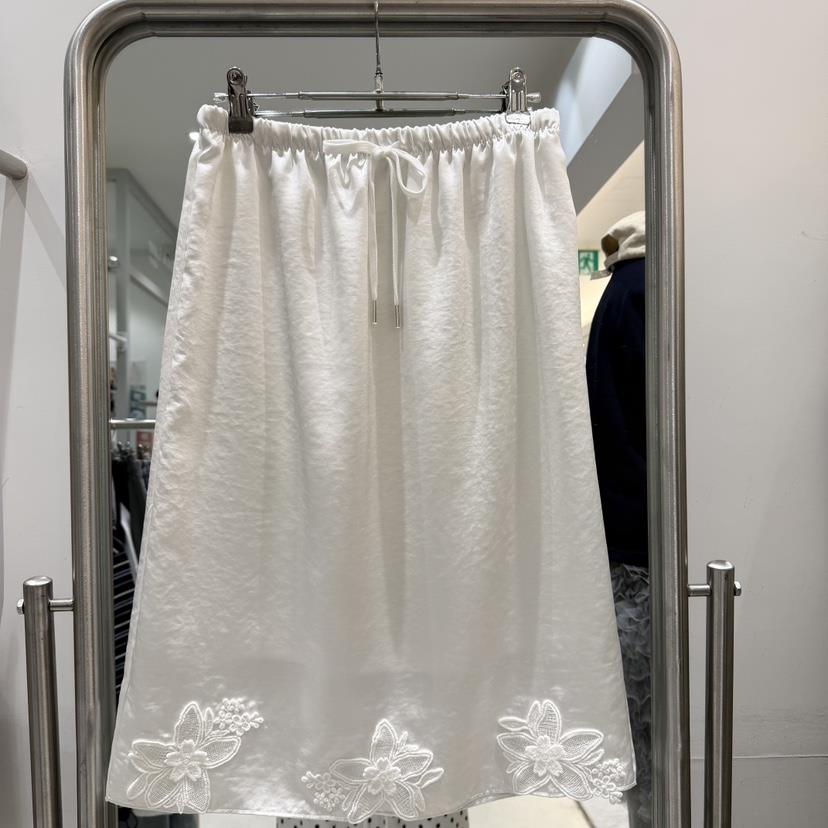 BRICKLANE東大門實拍女士新品真品人氣推薦熱賣休閑長裙刺繡BRICKLANE長裙