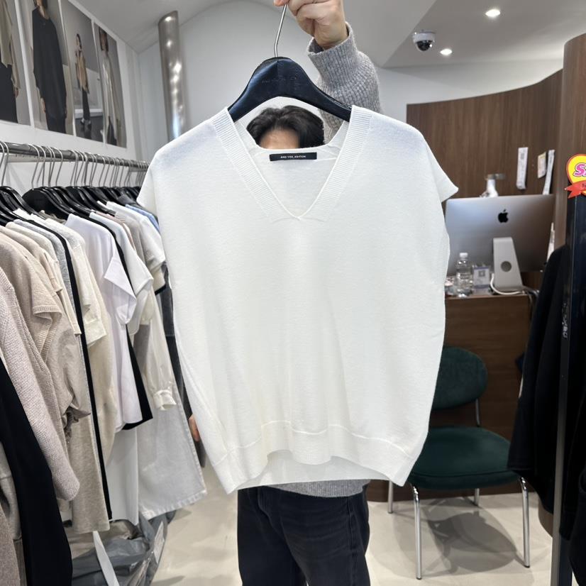 LE EDITION韓國代購女士新品熱賣26春夏時尚真品針織衫V領LE BOENE針織衫