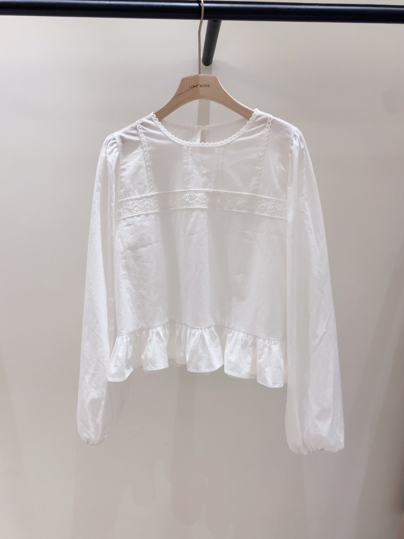 LOVE ROSIE東大門實拍女裝新品推薦人氣26春夏襯衫蕾絲衫蕾絲LOVE ROSIE襯衫/蕾絲衫
