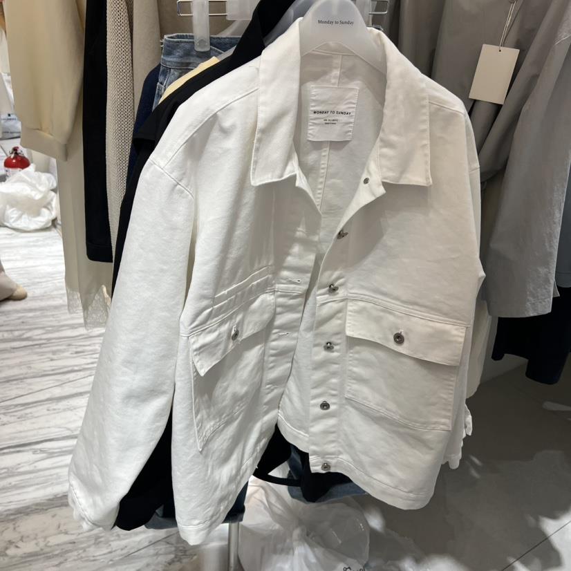 MONDAY TO SUNDAY東大門實拍女裝新款熱賣26春夏夾克口袋MONDAY TO SUNDAY夾克