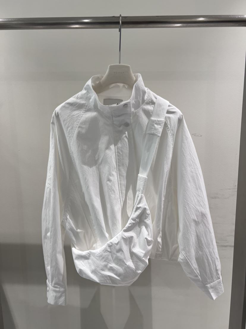 MENTOR東大門直郵女裝新款時尚休閑推薦職業熱賣夾克含包MENTOR夾克