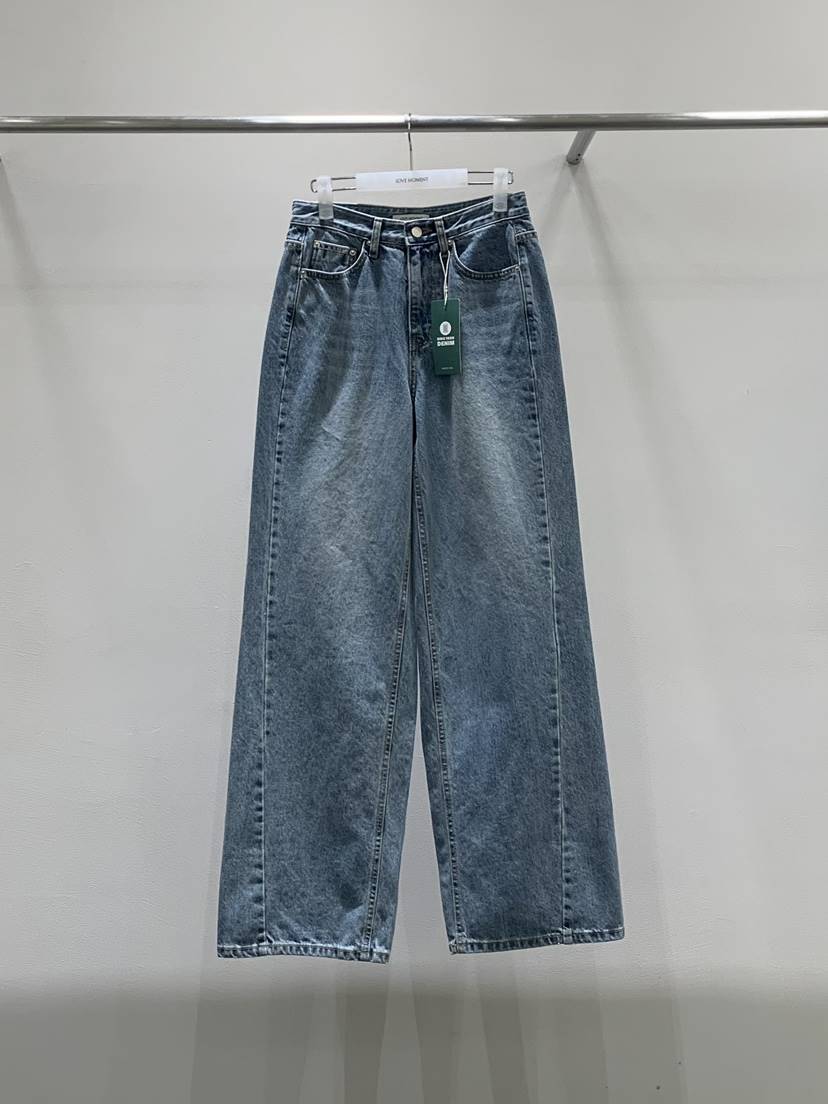 LOVE MOMENT韓國直郵女士新品推薦26春夏時尚熱賣牛仔褲LOVE MOMENT牛仔褲