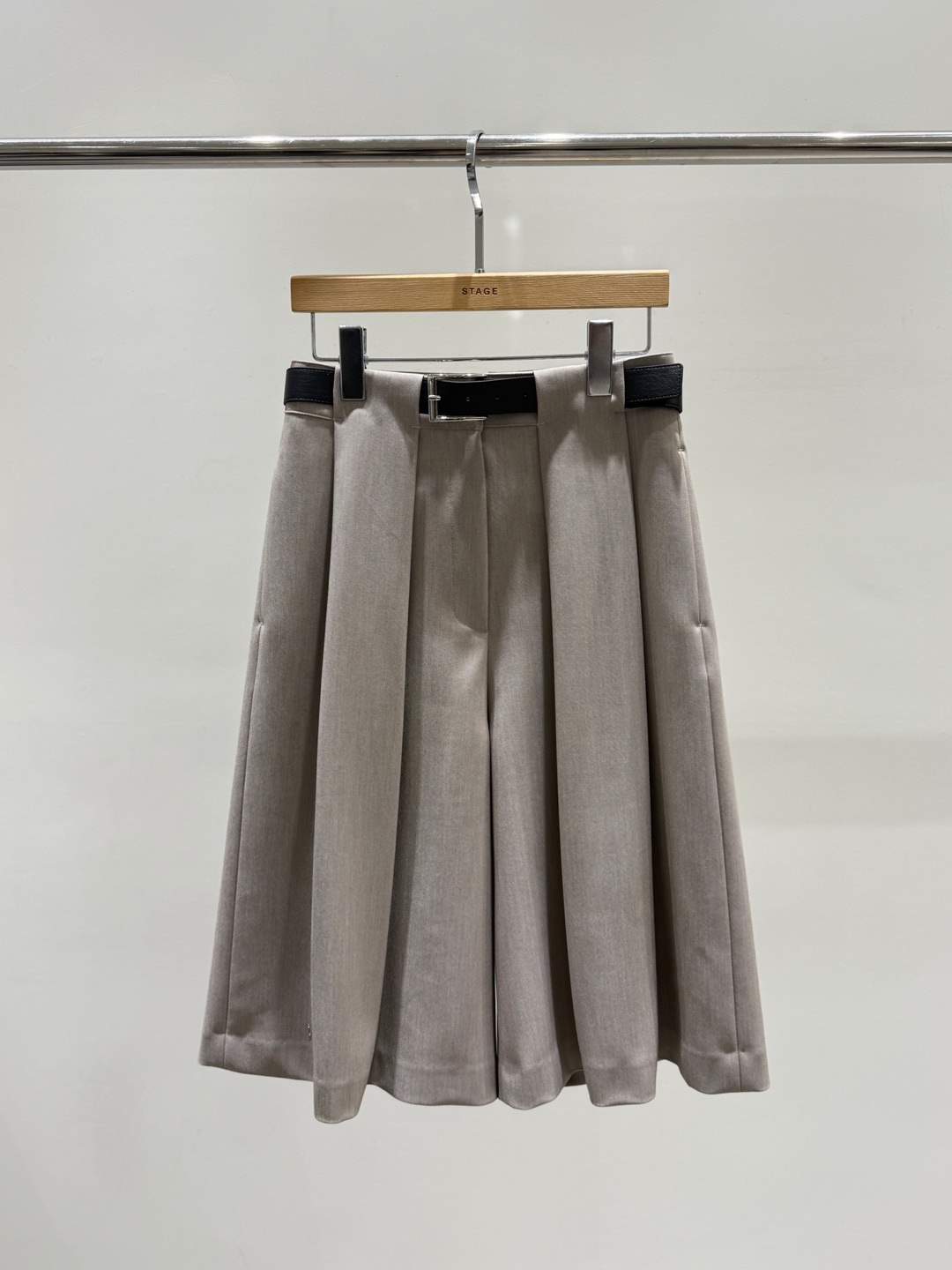 STAGE韓國代購女士新款熱賣人氣推薦真品職業時尚26春夏短褲STAGE短褲