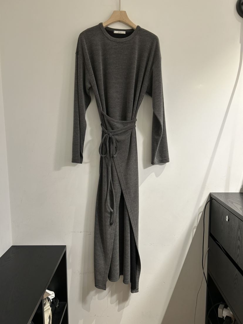 NOTICE韓國直郵女士新款人氣時尚真品熱賣連衣裙裹身裙長款NOTICE連衣裙