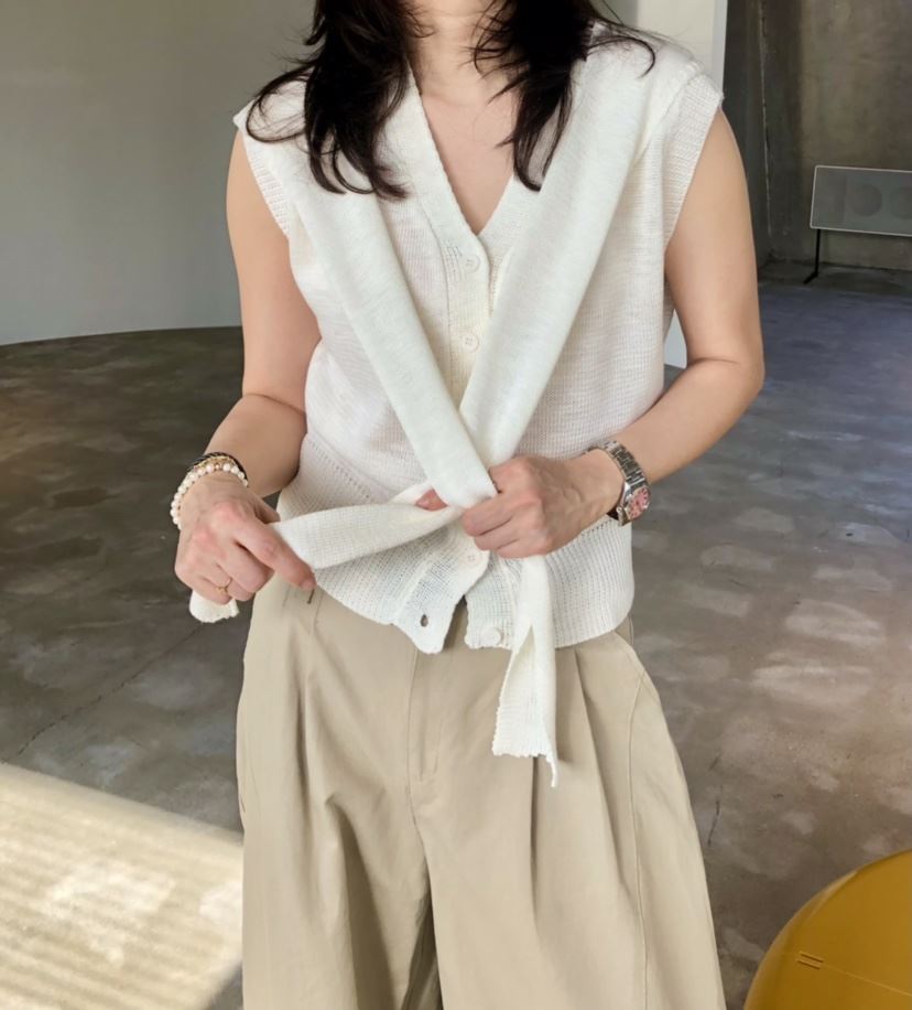 GLAD SOME韓國代購女裝新品時尚推薦熱賣26春夏套裝披肩GLAD SOME套裝