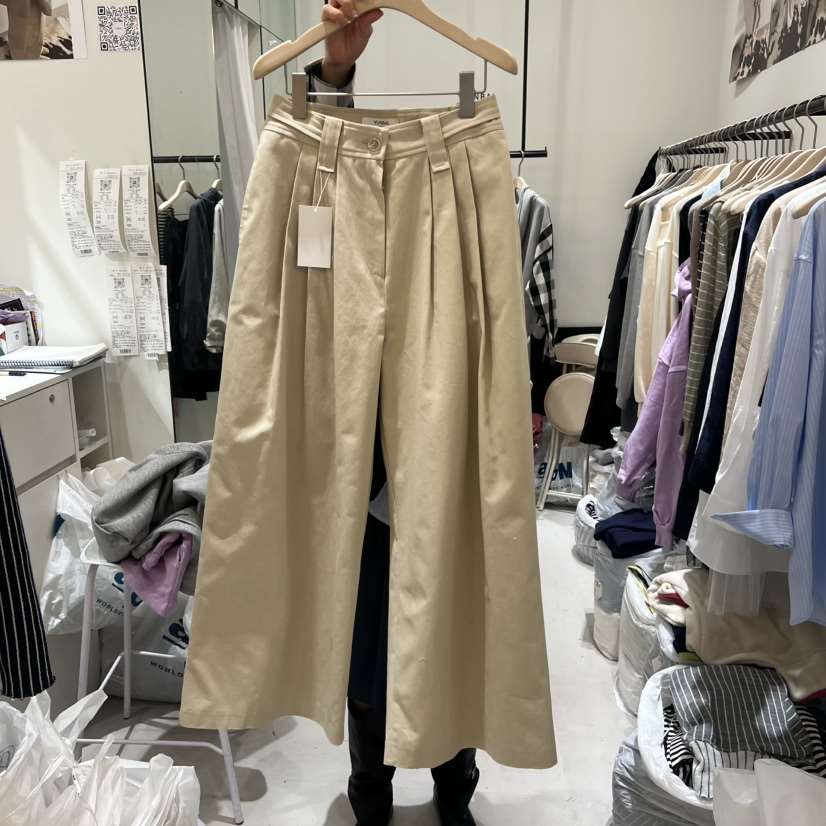 YUNBAL東大門實拍女裝新款人氣時尚休閑推薦熱賣休閑褲紐扣YUNBAL休閑褲