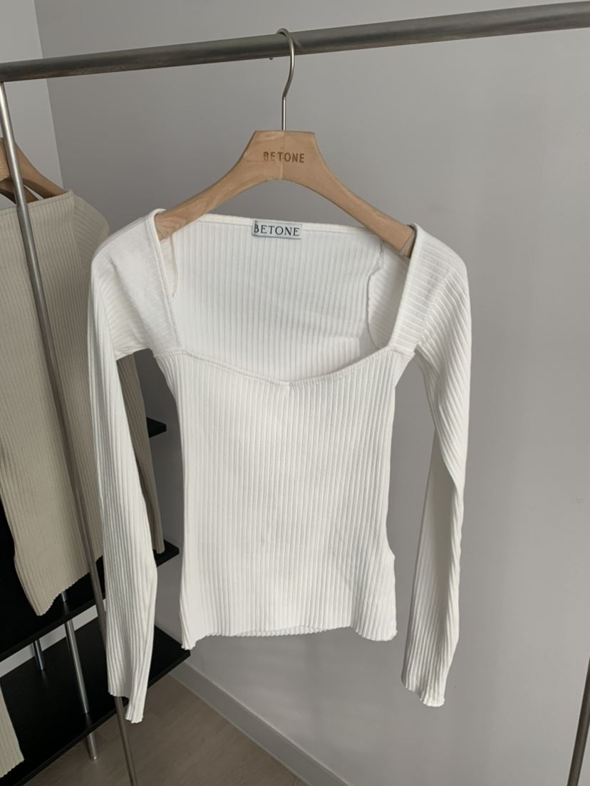 BETONE東大門實拍女士新品人氣26春夏推薦休閑熱賣長袖T恤BETONE長袖T恤
