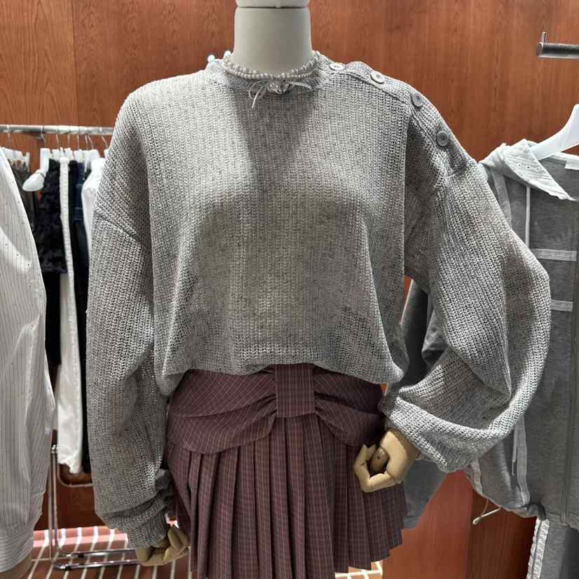 ILLO/MOCI韓國代購女士新款真品時尚推薦職業針織衫紐扣ILLO/MOCI針織衫