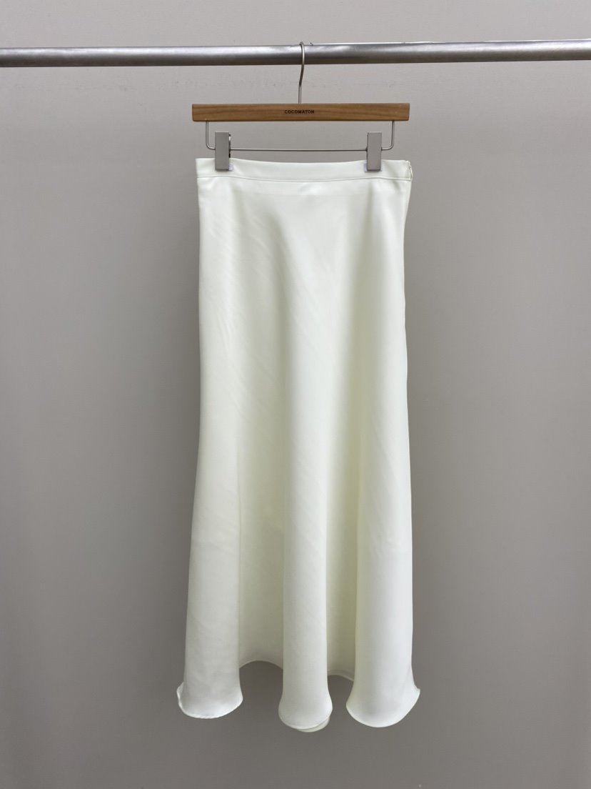 COCOMATON東大門代購女裝新品人氣真品推薦職業26春夏長裙緞面COCOMATON長裙