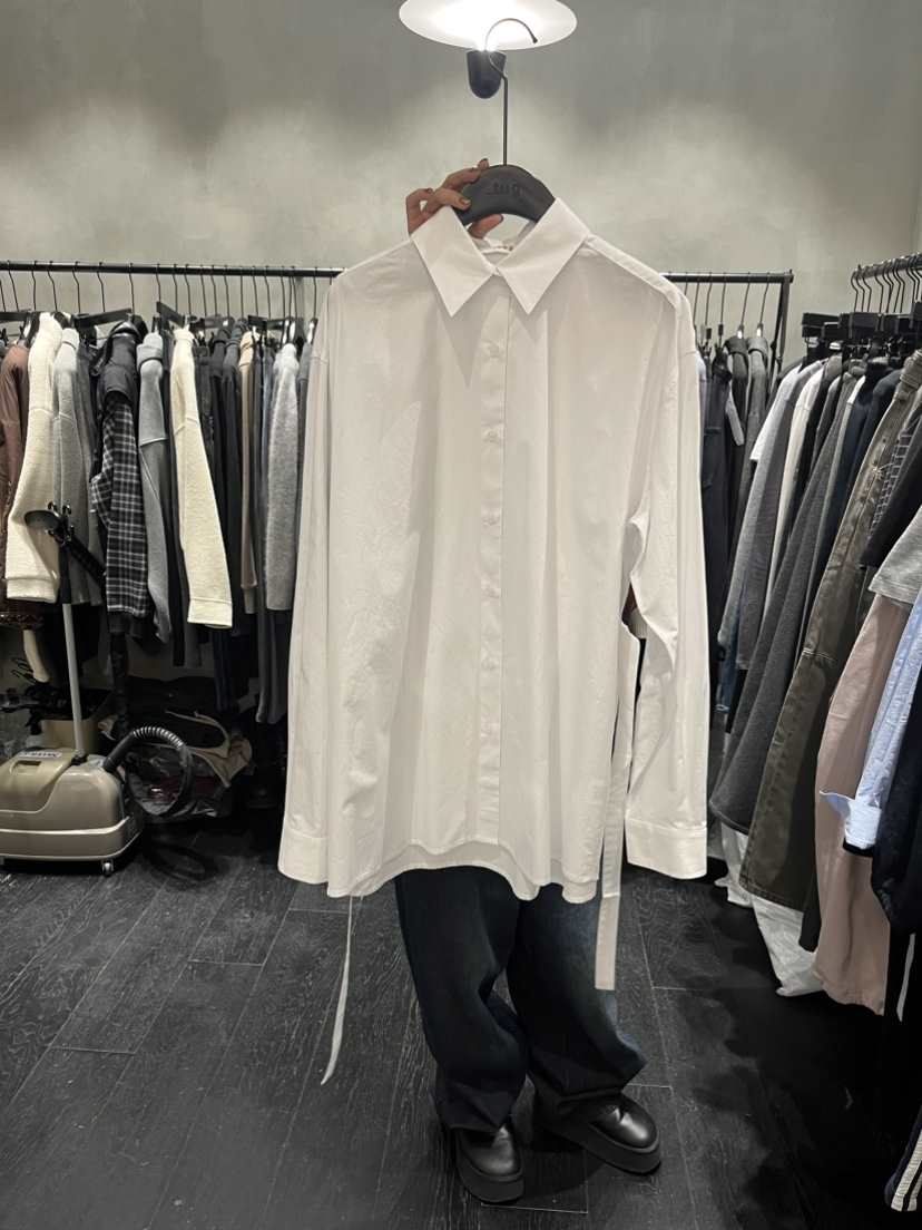 TUG韓國直郵女裝新款真品熱賣時尚推薦襯衫蕾絲衫含腰繩系帶TUG襯衫/蕾絲衫