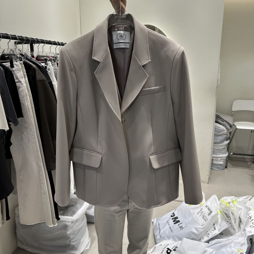 AT THE END東大門直郵女裝新品26春夏推薦熱賣真品夾克AT THE END夾克