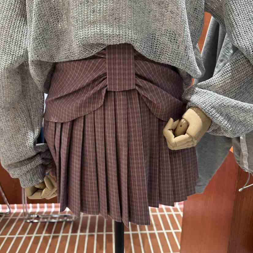 ILLO/MOCI東大門直郵女裝新款熱賣真品休閑短裙格紋褶皺ILLO/MOCI短裙