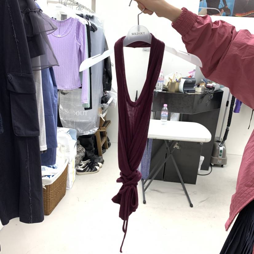 SOLD OUT東大門直郵女裝新款熱賣真品職業吊帶背心不含內搭SOLD OUT吊帶/背心