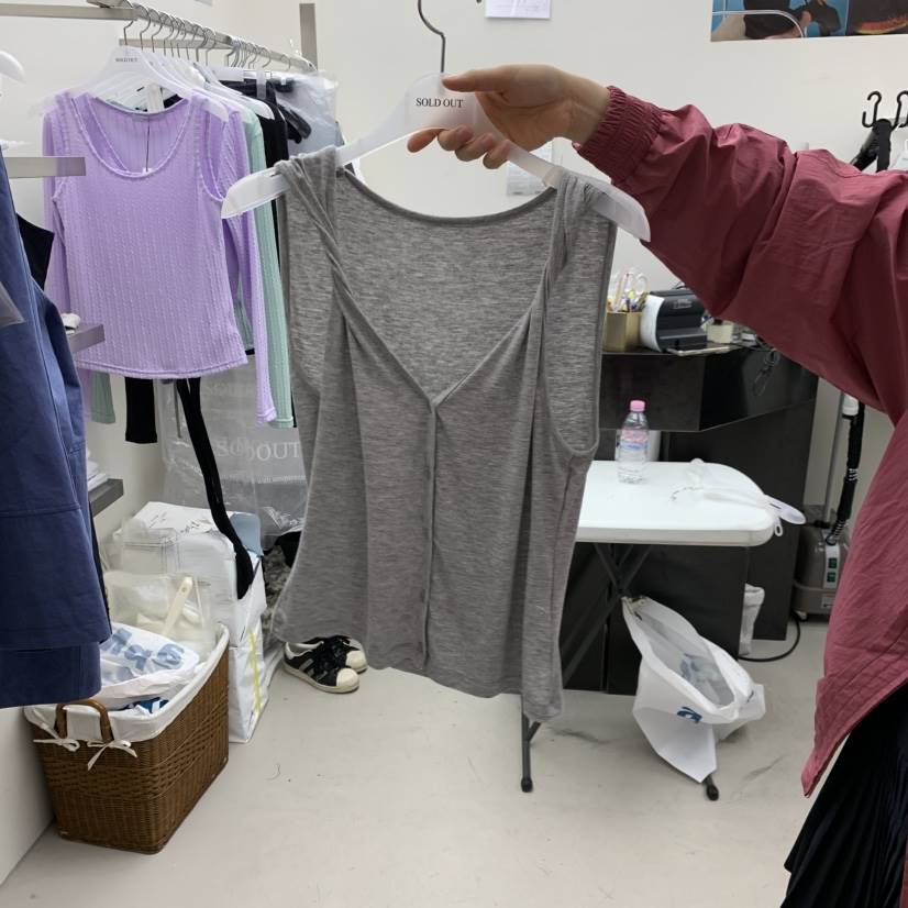 SOLD OUT東大門實拍女士新款人氣真品熱賣推薦時尚吊帶背心SOLD OUT吊帶/背心