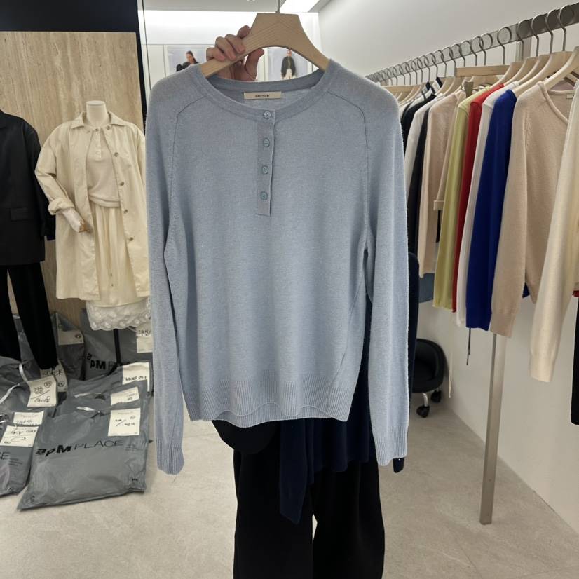 WRITTEN BY東大門實拍女裝新品26春夏職業真品針織衫紐扣WRITTEN BY針織衫