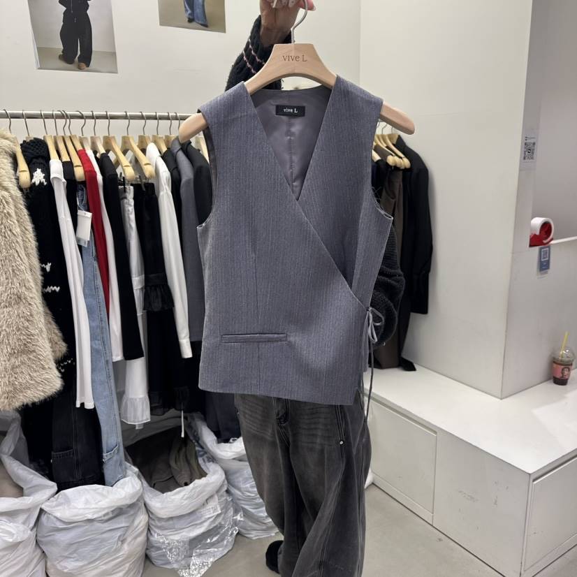 VIVEL韓國直郵女裝新品時尚真品推薦職業休閑26春夏熱賣馬甲VIVEL馬甲