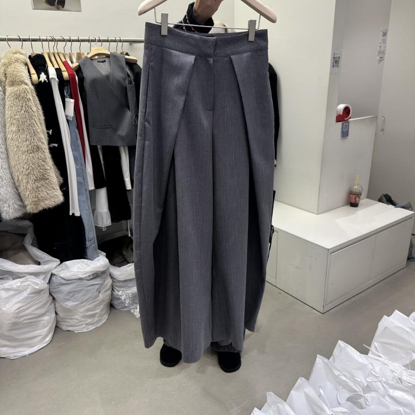 VIVEL東大門實拍女裝新品時尚熱賣人氣26春夏休閑真品休閑褲VIVEL休閑褲