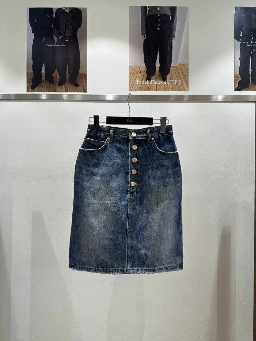 FIFO/UNANSWERED-MYSTERY東大門實拍女士新款職業半身裙中短裙FIFO/UNANSWERED-MYSTERY半身裙/中短裙