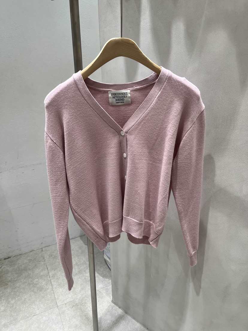 EVERCOMMERCE METICULOUSLY DESIGNED東大門代購女裝新品26春夏針織衫開衫EVERCOMMERCE METICULOUSLY DESIGNED針織衫