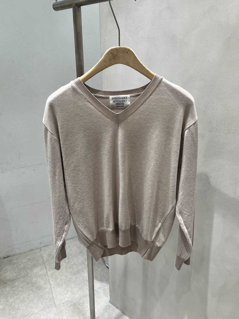 EVERCOMMERCE METICULOUSLY DESIGNED韓國代購女裝新品職業針織衫EVERCOMMERCE METICULOUSLY DESIGNED針織衫