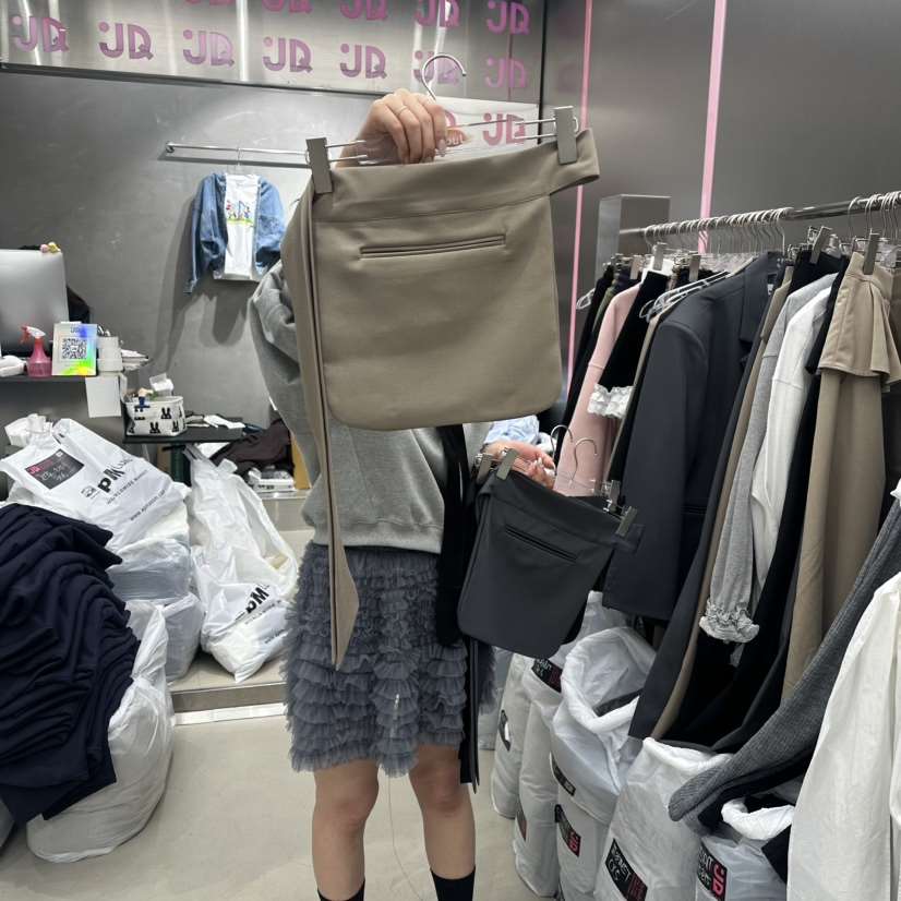 JUDYQUE東大門代購女裝新品推薦休閑時尚熱賣短裙口袋腰帶JUDYQUE短裙