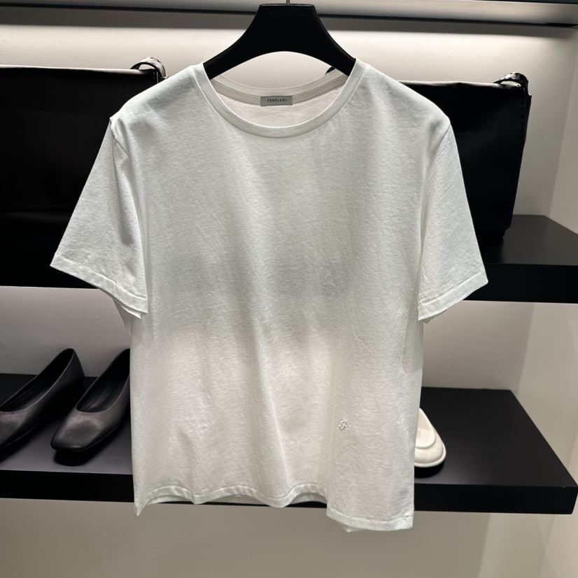 FEBRUARY 11韓國代購女裝新款熱賣真品推薦人氣26春夏T恤FEBRUARY 11T恤