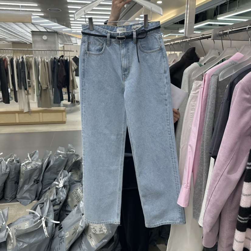 HELVETICA韓國直郵女裝新款人氣推薦熱賣26春夏牛仔褲不含腰帶HELVETICA牛仔褲