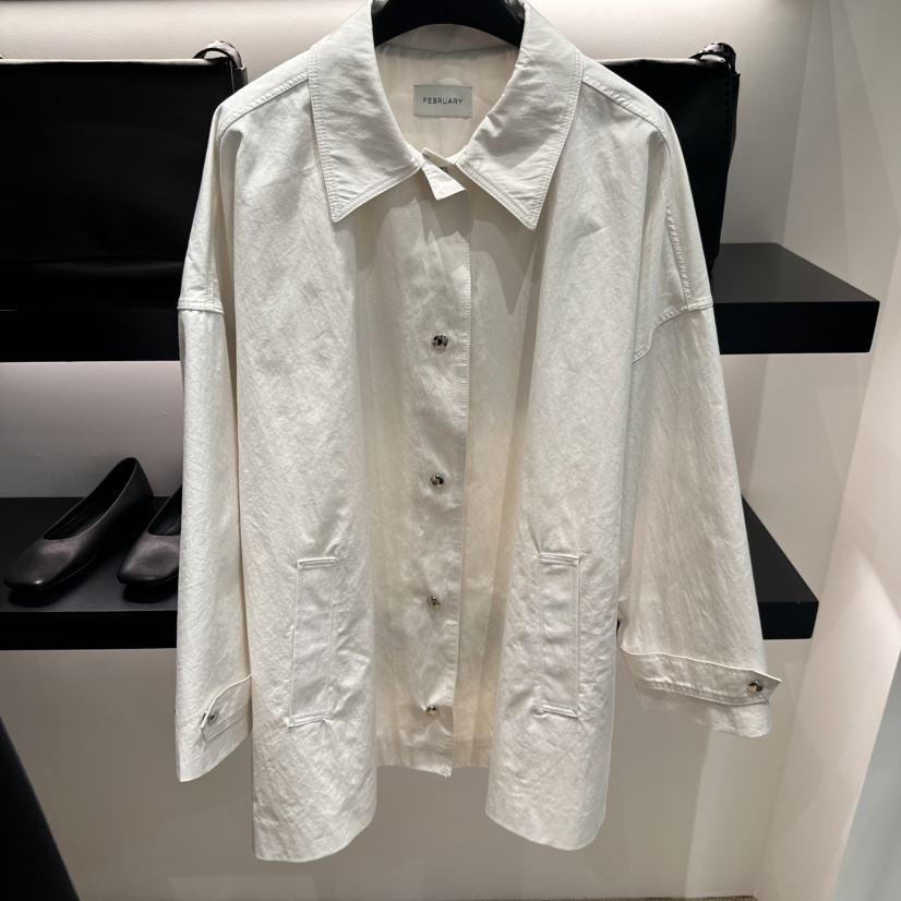 FEBRUARY 11東大門代購女裝新品真品職業休閑人氣時尚夾克FEBRUARY 11夾克
