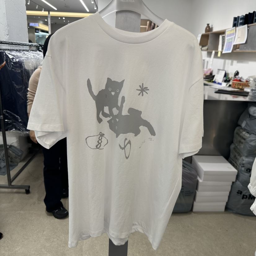 HELVETICA韓國直郵女裝新款真品熱賣職業人氣時尚推薦T恤HELVETICAT恤