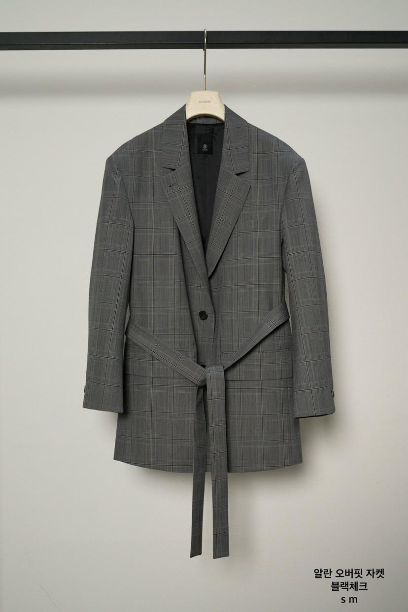 BLOSSOM東大門直郵女士新品26春夏推薦時尚夾克含腰帶寬松BLOSSOM夾克