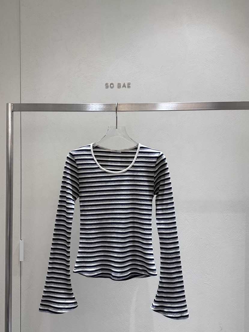 SO BAE東大門直郵女士新品休閑時尚人氣熱賣長袖T恤喇叭SO BAE長袖T恤