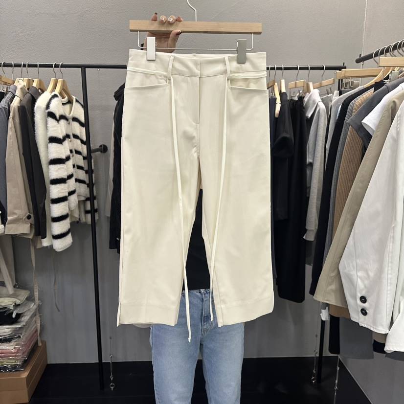 FLAMME TOIT/LUNAMDE東大門實拍女裝新款休閑時尚真品短褲FLAMME TOIT/LUNAMDE短褲