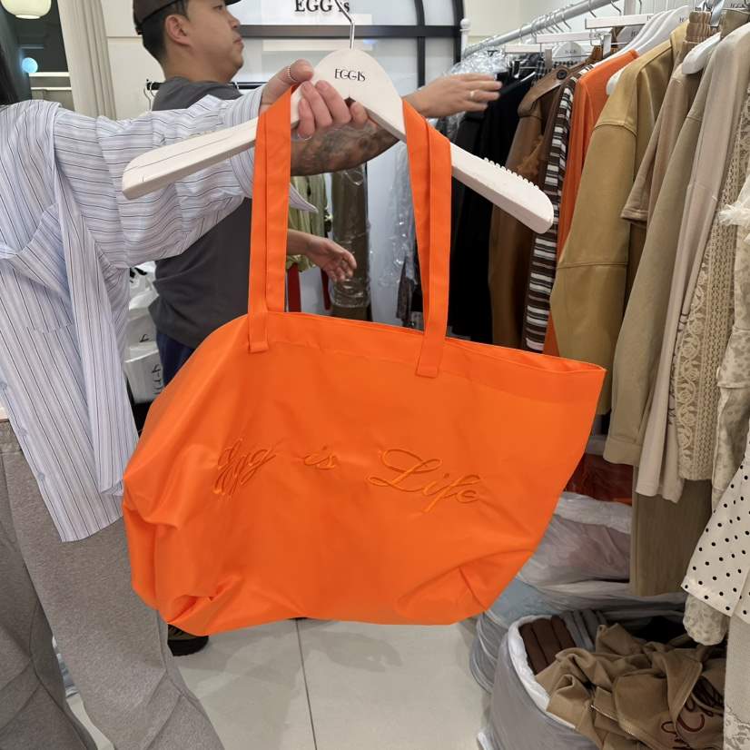 EGG IS東大門實拍女裝新品休閑時尚熱賣26春夏單肩斜跨包EGG IS單肩/斜跨包